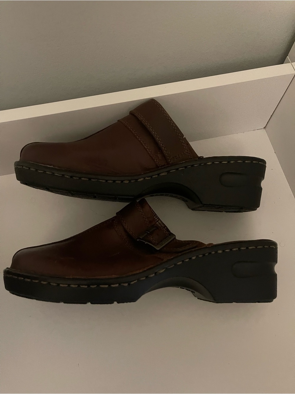 EASTLAND MAE LEATHER CLOGS – SIZE 9 / EU 40 – NEW! - Picture 5 of 8